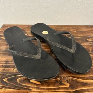 Reef Women's Black Flip Flops